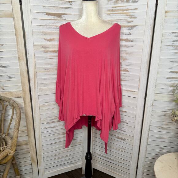 ANTHROPOLOGIE AKEMI + KIN Women's MED LARGE Capa Flutter Sleeve V Neck Top - Picture 3 of 15